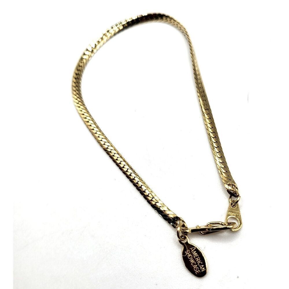 Delicate Goldtone American Showcase Bracelet 7.75in
